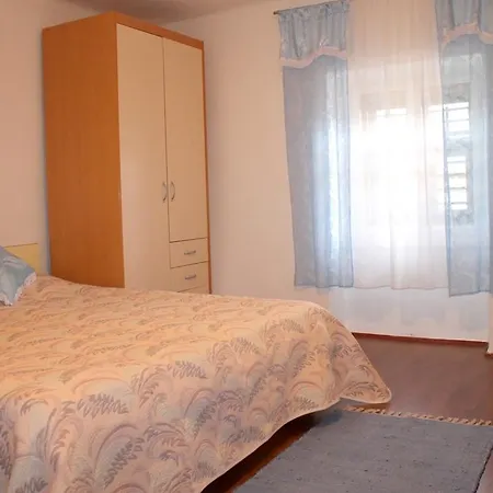Tatil Evi Kuca Perusko